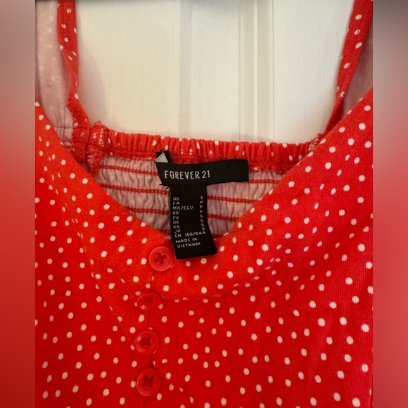 Red and White polka dot top - Picture 3 of 4